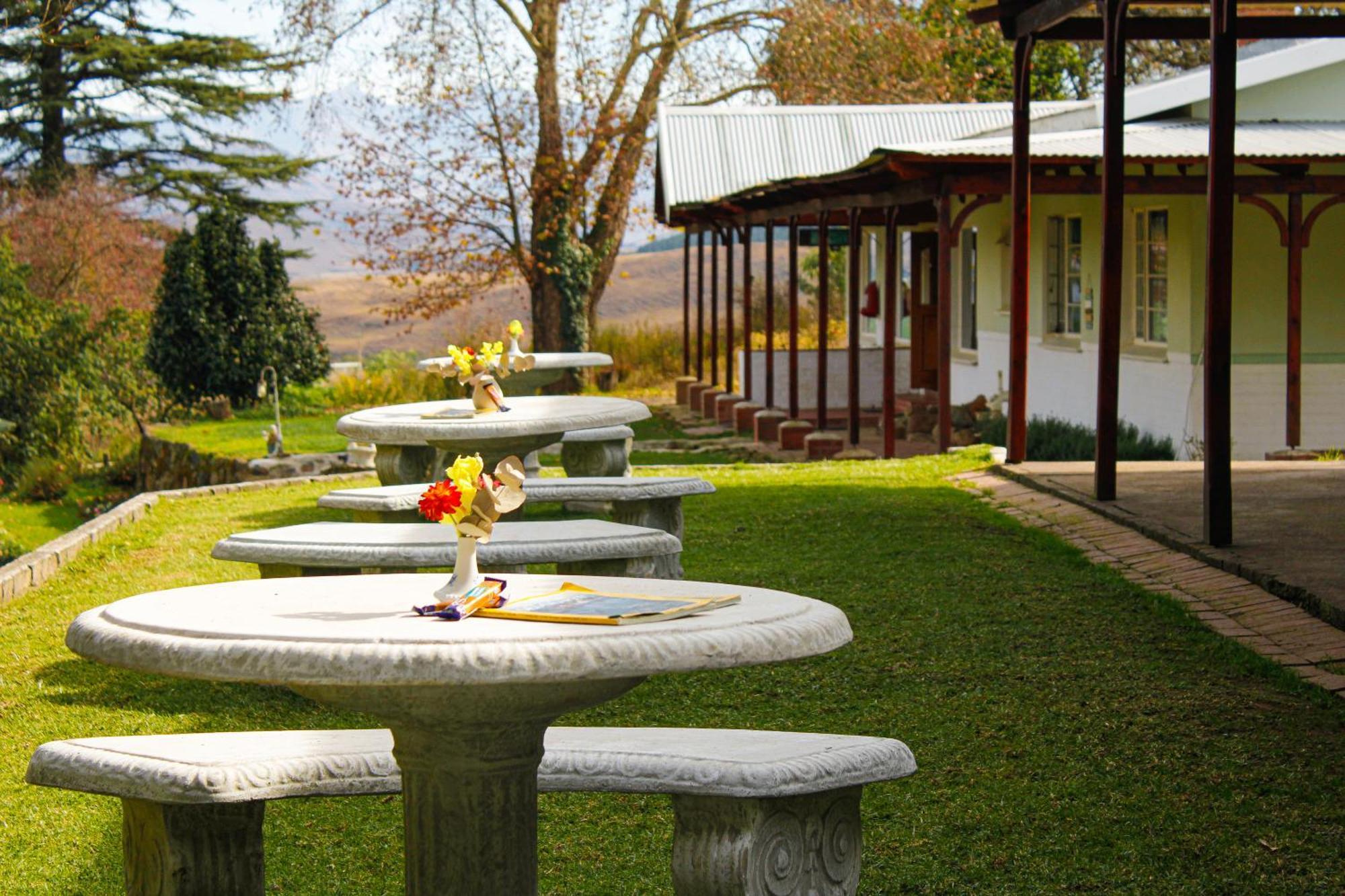 Tumble In Bed and Breakfast Underberg Εξωτερικό φωτογραφία